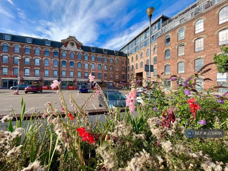 2 bedroom flat in Queens Road, Nottingham, NG2 (2 bed) (#2759091)