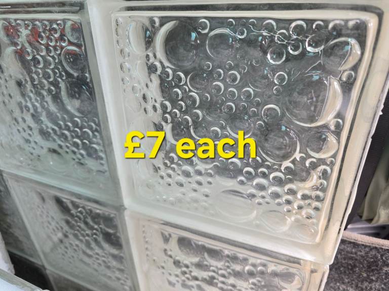 Need gone asap Glass blocks/cubes bubbles design 