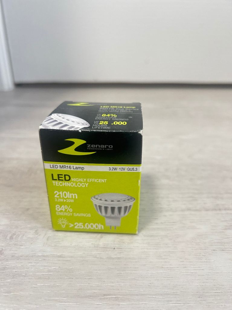 Zenaro MR16 LED Lamp 3.2W 12V GU5.3 210lm - Brand New