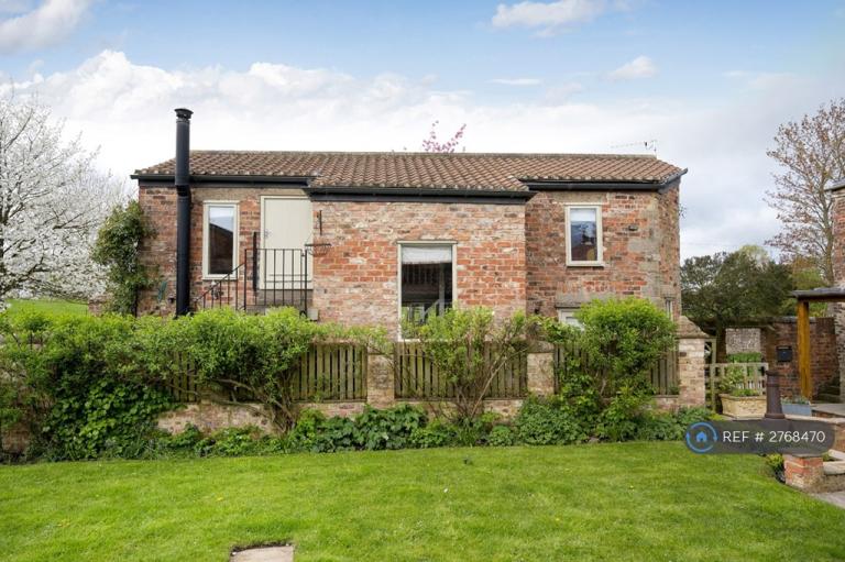 2 bedroom house in Stonegate, Whixley, York, YO26 (2 bed) (#2768470)