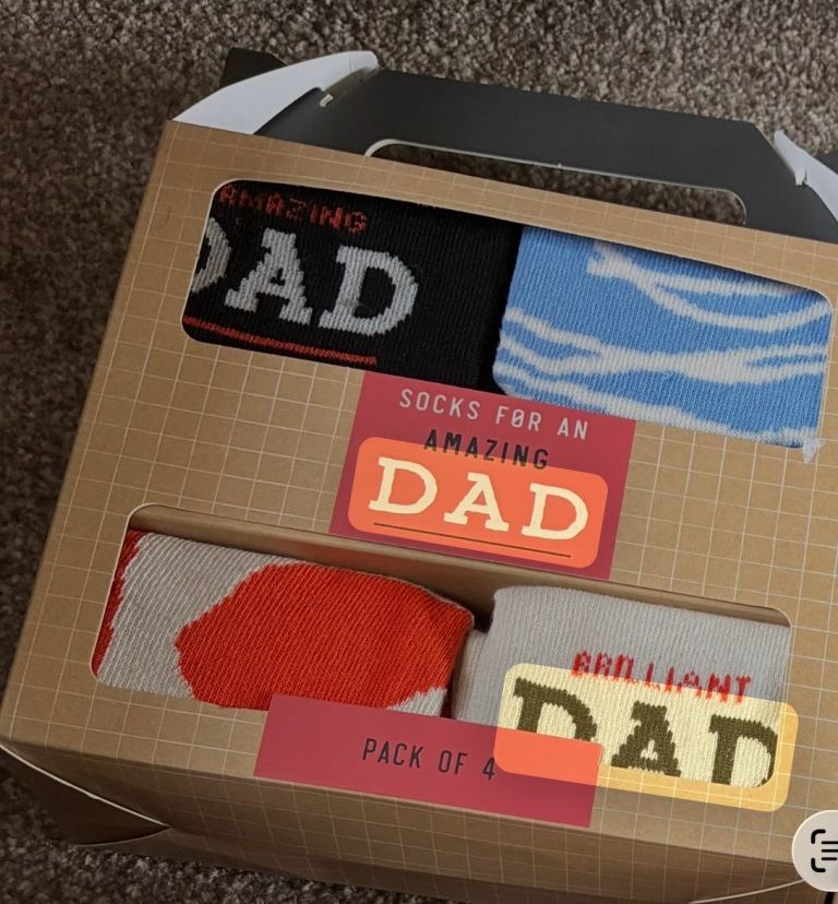 New Dad socks and water bottle 