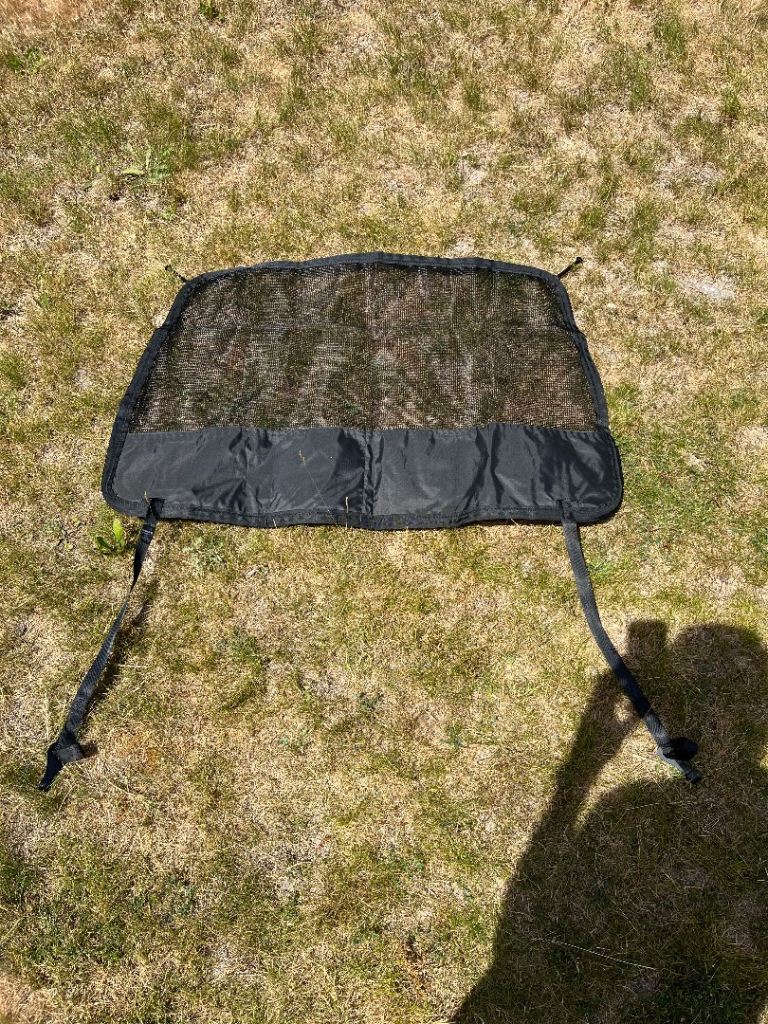 Genuine Volvo pet divider 