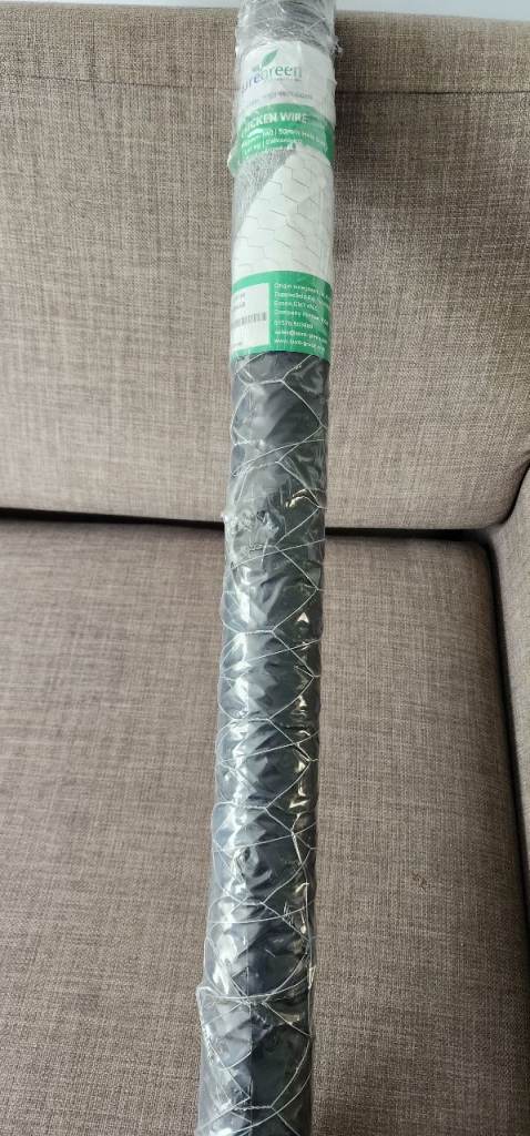 Chicken wire new 10m long