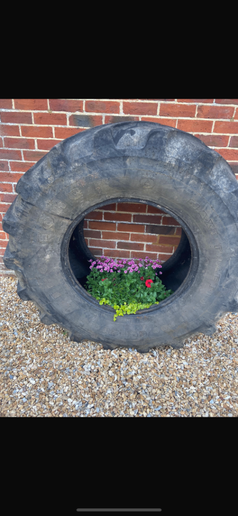 Tractor tyre 
