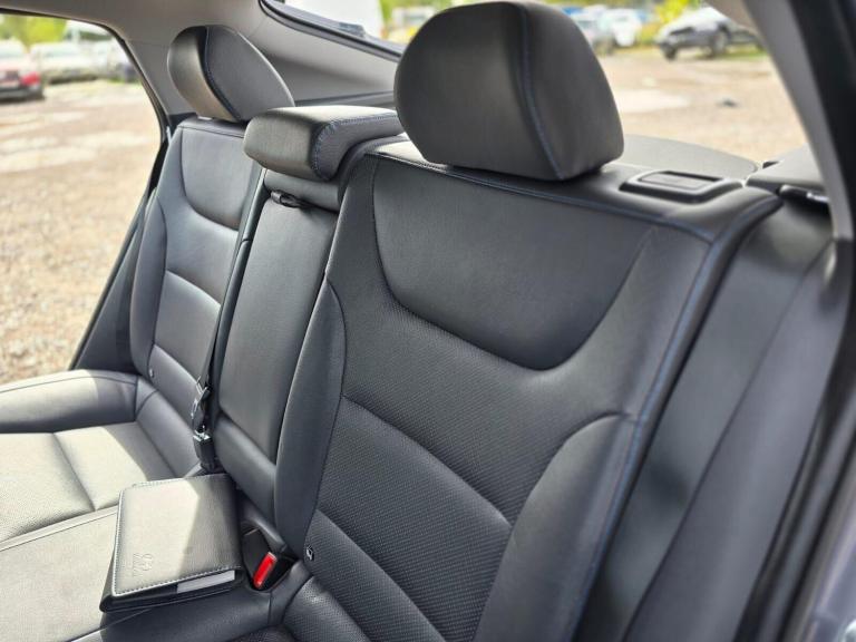 2018 Hyundai IONIQ 1.6 h-GDi Premium SE Hatchback 5dr Petrol Hybrid DCT Euro 6 (s/s) (141 ps) Hat...