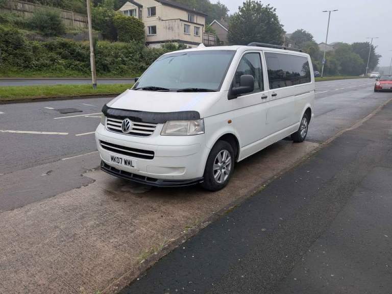 VW T5 LWB Transporter Shuttle Caravelle 5 seats