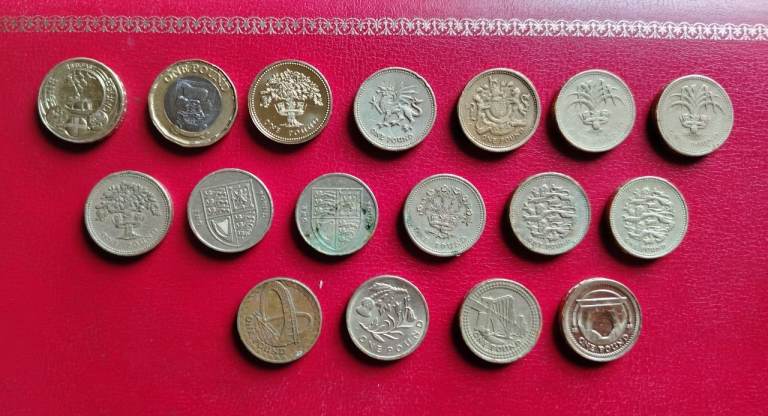 Collectable £1 Coins X 17