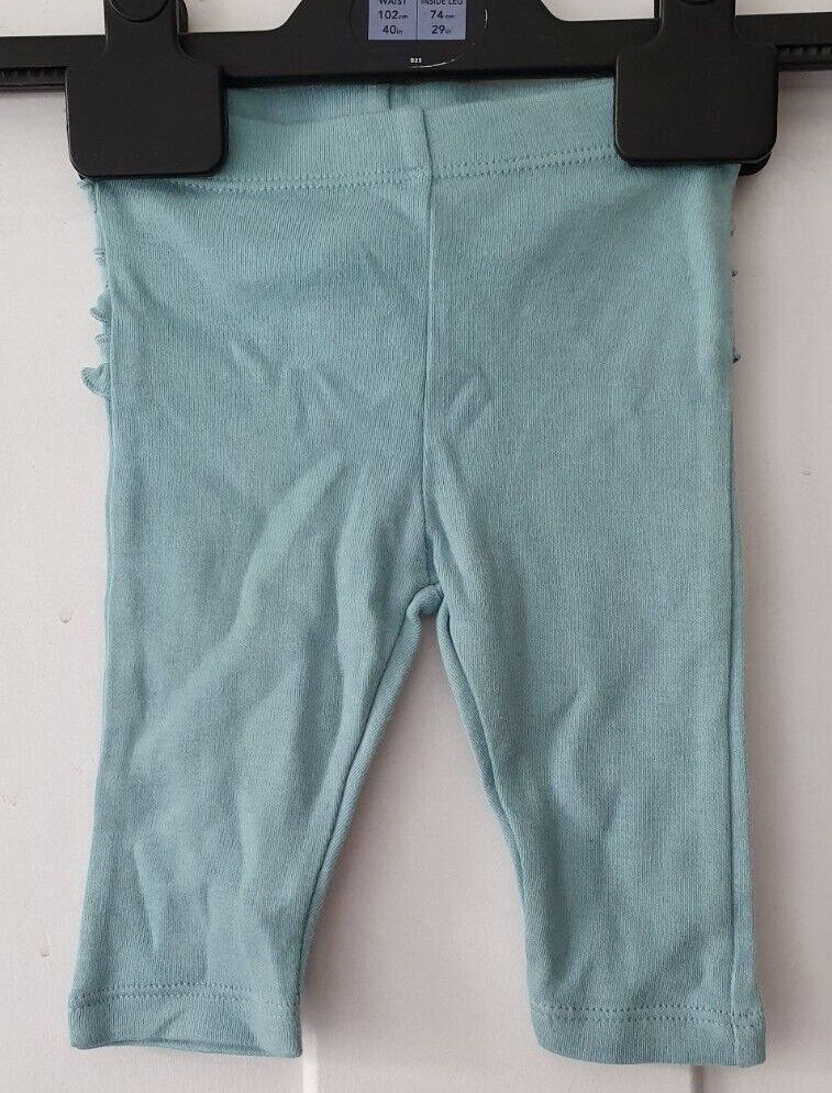M&S green Baby Girl Legging with frills on back age 0-3 Months