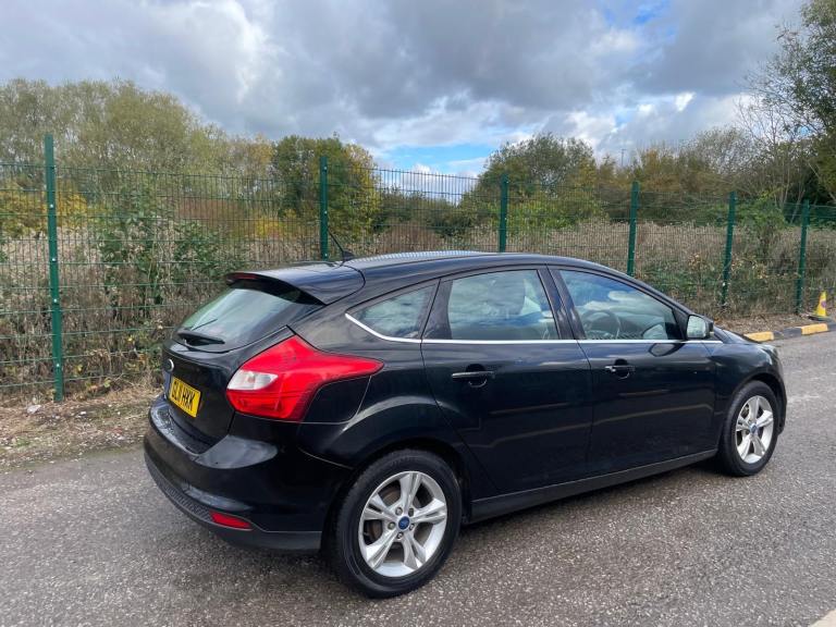 FORD FOCUS 1.6 ZETEC 11 REG BLACK 5 DOOR TIMING BELT REPLACED MOT JULY 2026 LOW INSURANCE 45+MPG