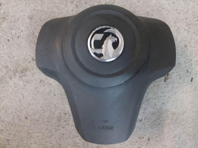 Vauxhall Corsa D steering wheel airbag
