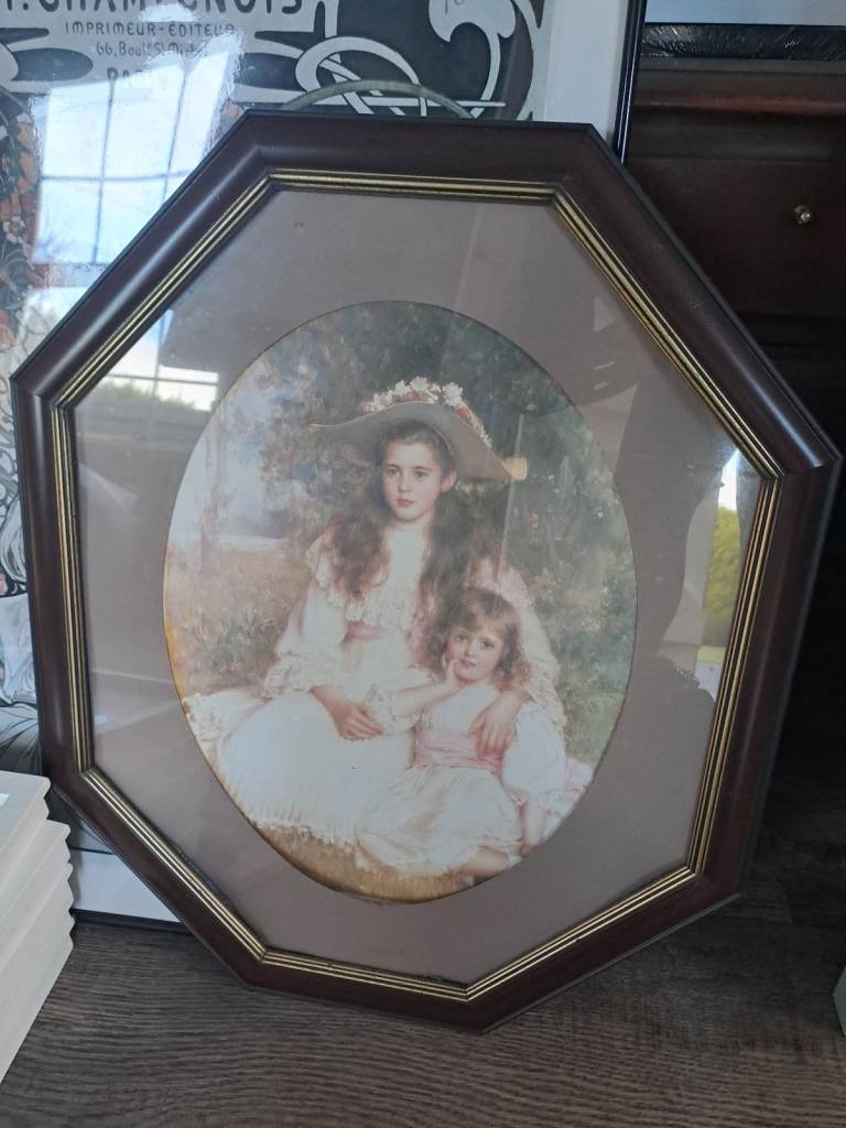 image for Antique vintage hexagonal wooden frame