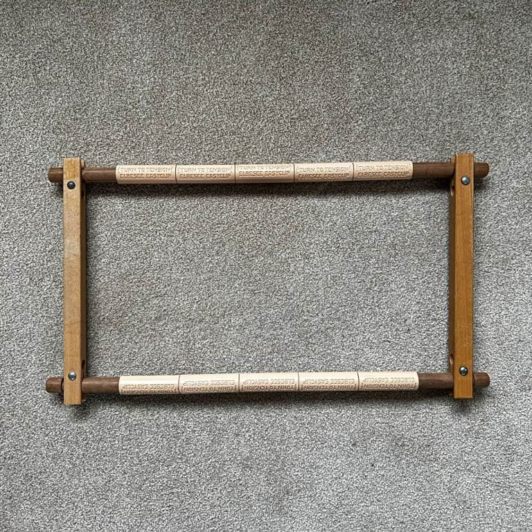 Elbesee ‘Easy Clip’ needlework frame, 45cm x 30cm / 18” x 12”