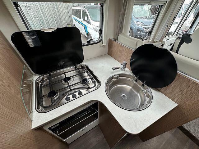 2019 Carado I-Series 2.3 I449 Emotion Motorhome