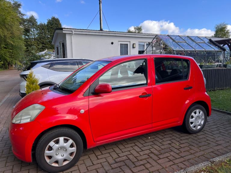 Daihatsu, SIRION, Hatchback, 2006, Manual, 1298 (cc), 5 doors