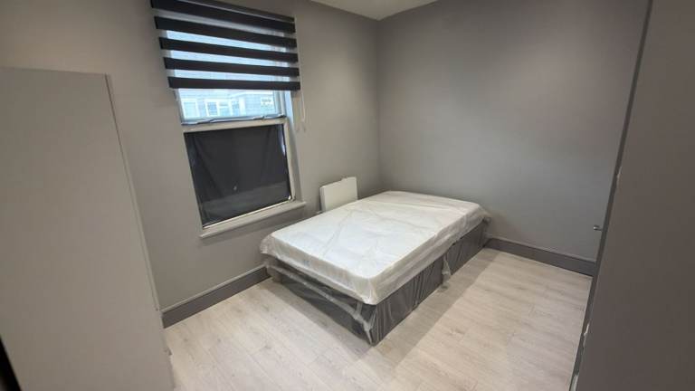 BENEFITS ACCEPTED - Studio Flat Available in Plumstead Greenwich SE18