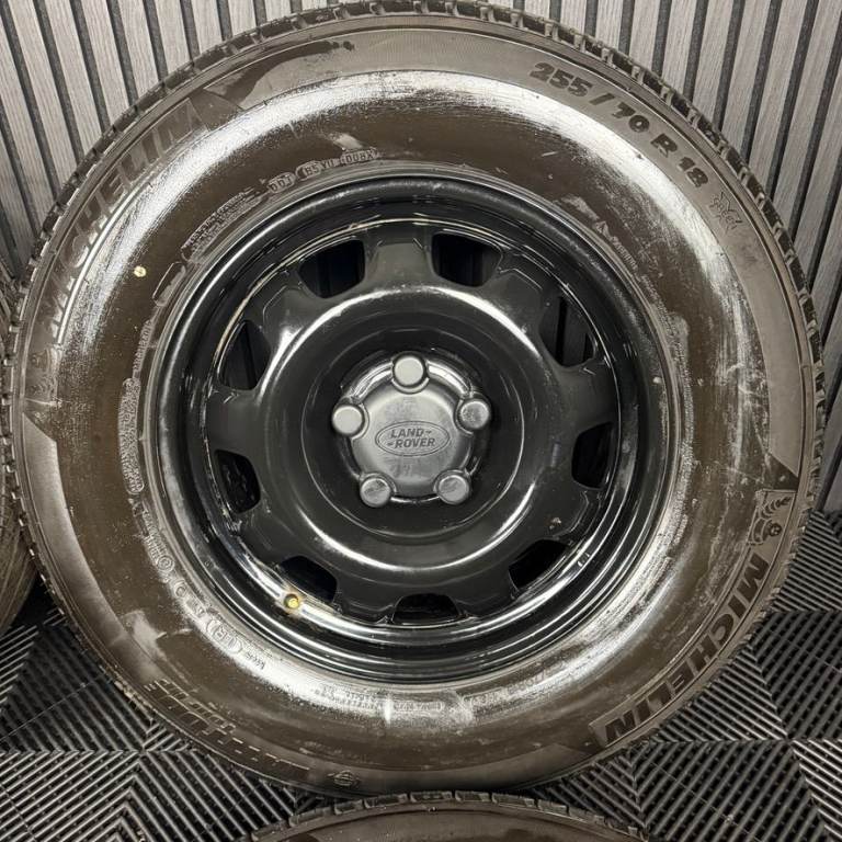 18'' GENUINE LAND ROVER DEFENDER BLACK 5093 STEEL WHEELS MICHELIN TYRES