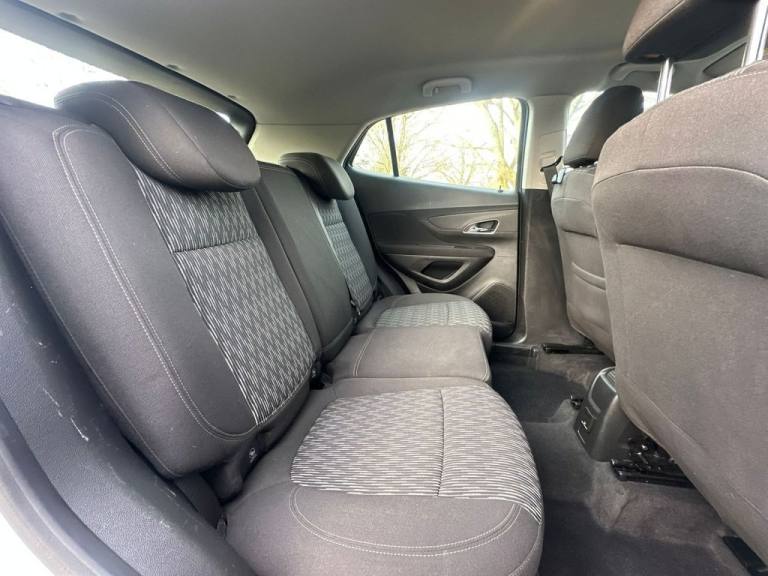 2015 Vauxhall Mokka 1.6 Exclusiv SUV 5dr Petrol Manual 2WD Euro 5 (s/s) (115 ps) HATCHBACK Petrol...