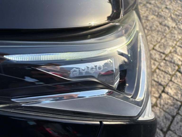 2019 Toyota AYGO 1.0 VVT-i X-Trend 5dr x-shift HATCHBACK PETROL Automatic