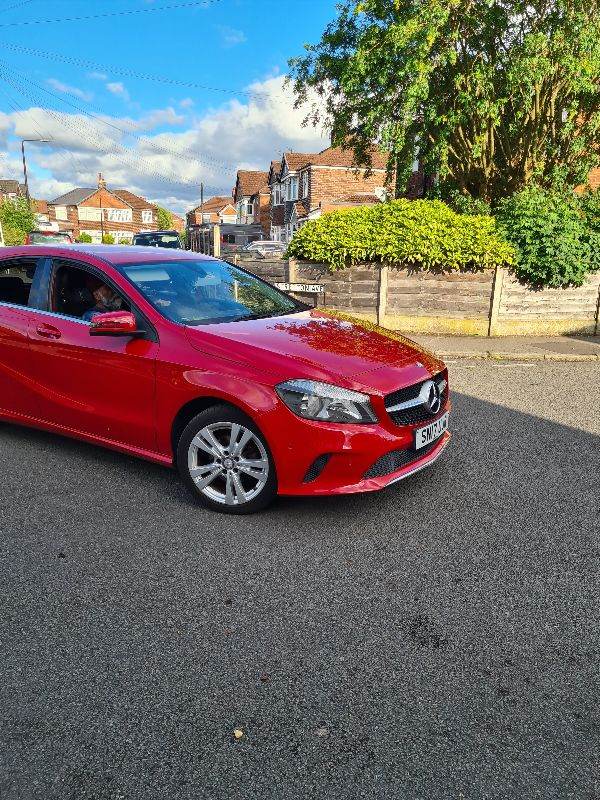 Mercedes-Benz, A CLASS, Hatchback, 2017, Manual, 1461 (cc), 5 doors