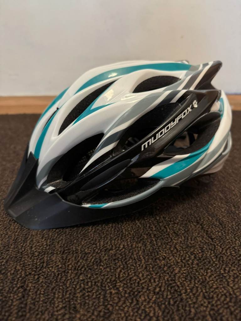 Muddyfox bike helmet M