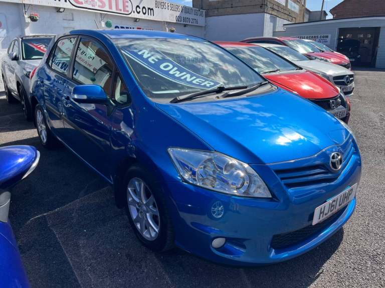 2011 Toyota Auris 1.6 V-Matic TR 5dr HATCHBACK Petrol Manual