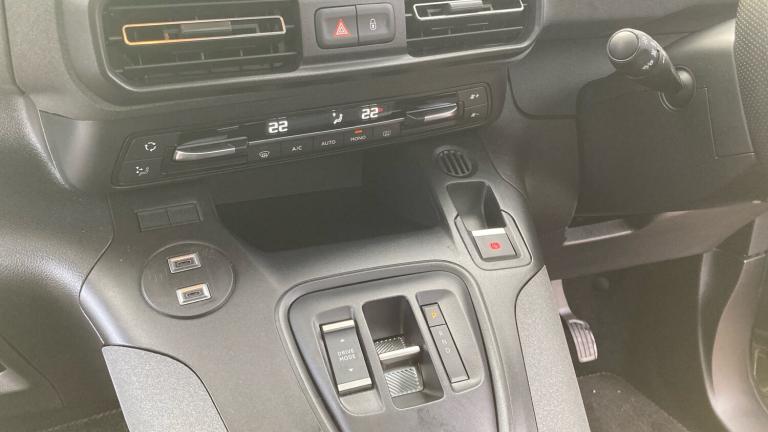 2024 Peugeot Rifter 100kW GT 52kWh 5dr Auto Electric Estate Estate Electric Automatic