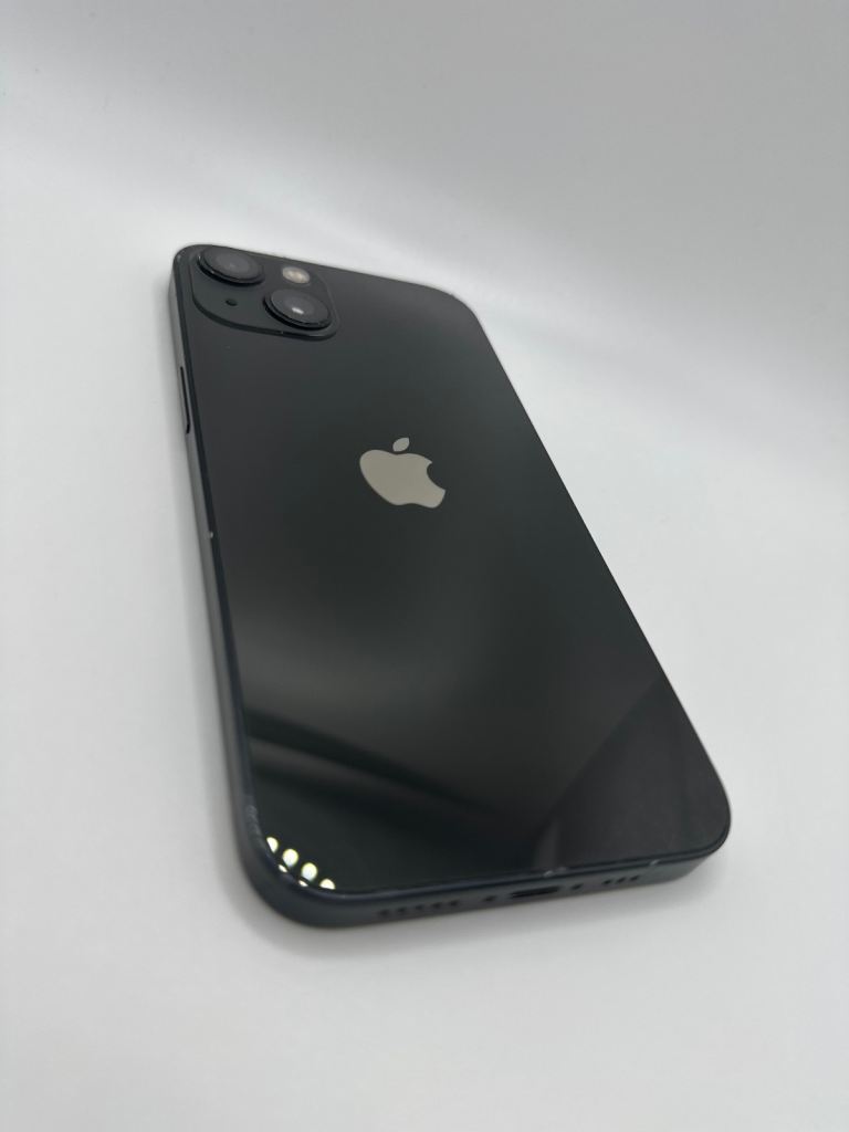 PRISTINE: Apple iPhone 13, 128gb, Black (UNLOCKED)