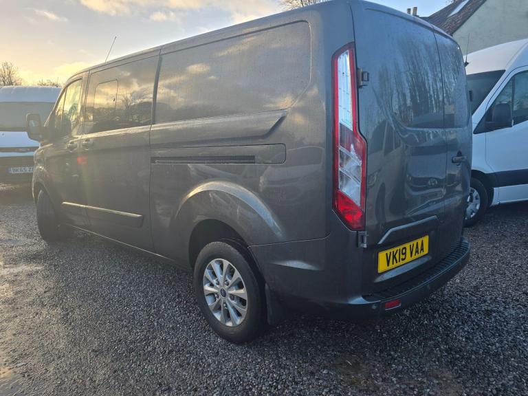 2019 Ford Transit Custom 2.0 EcoBlue 130ps Low Roof D/Cab Limited Van PANEL VAN DIESEL Manual