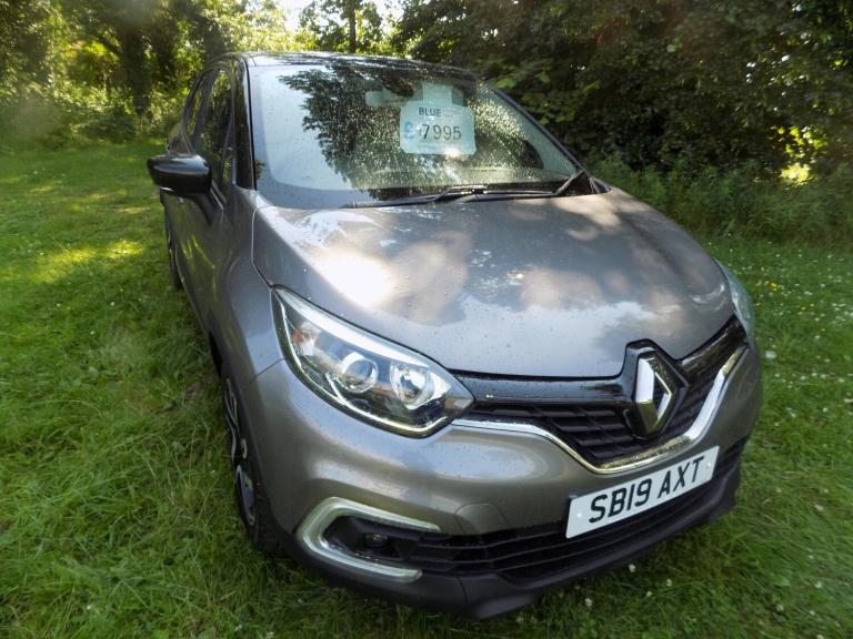2019 Renault Captur 1.3 TCE 130 Iconic 5dr HATCHBACK Petrol Manual