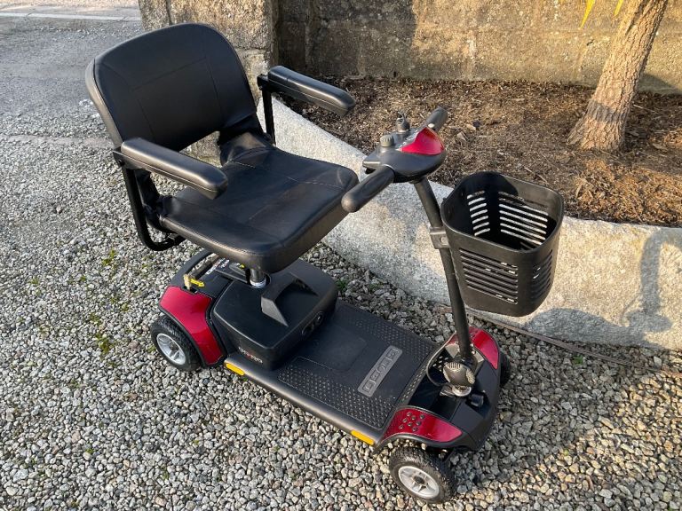 GOGO ELITE TRAVELLER MOBILITY SCOOTER.