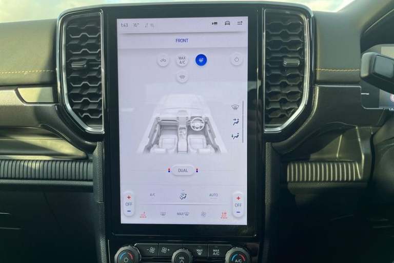 2025 Ford Ranger Wildtrak AUTO 2.0 EcoBlue 205ps 4x4 Double Cab Pick Up SATELLITE NAVIGATION Pick...