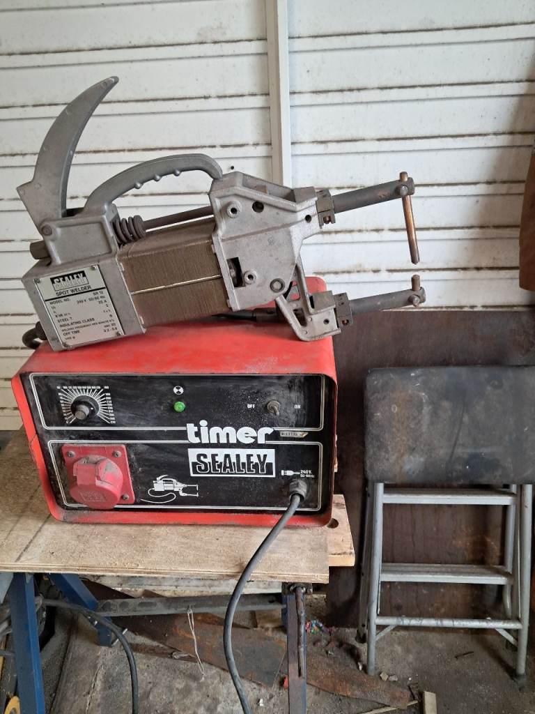 Sealey spot welder