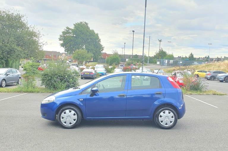 Fiat Punto Long Mot Hatchback, 2009, Manual, 1368 (cc), 5 doors