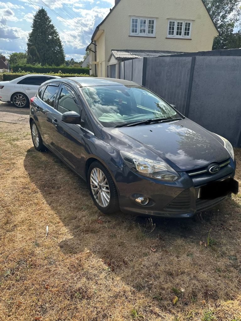 Ford, FOCUS, Hatchback, 2013, Manual, 998 (cc), 5 doors