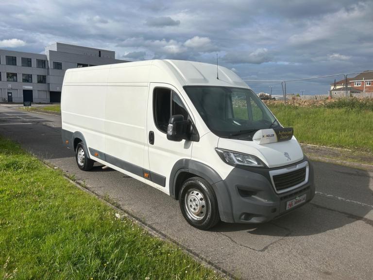 2018 Peugeot Boxer 2.0 BlueHDi H2 Professional Van 130ps PANEL VAN Diesel Manual