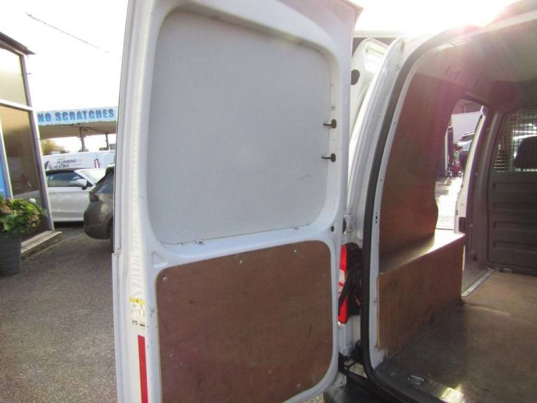 2014 64 VOLKSWAGEN CADDY 1.6 TDI C20 STARTLINE PANEL VAN 4DR DIESEL MANUAL L1 H1