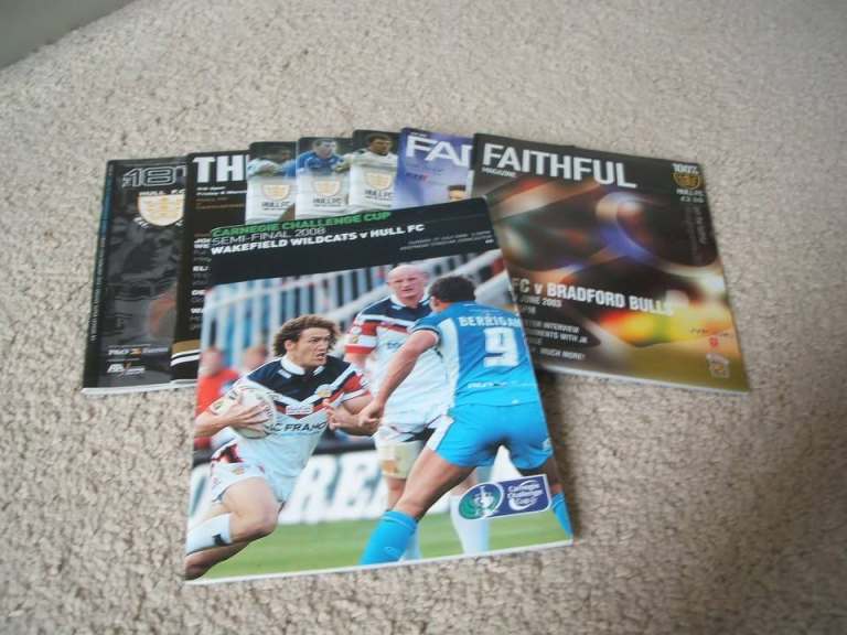 RUGBY PROGRAMMES  HULL F C   X 8