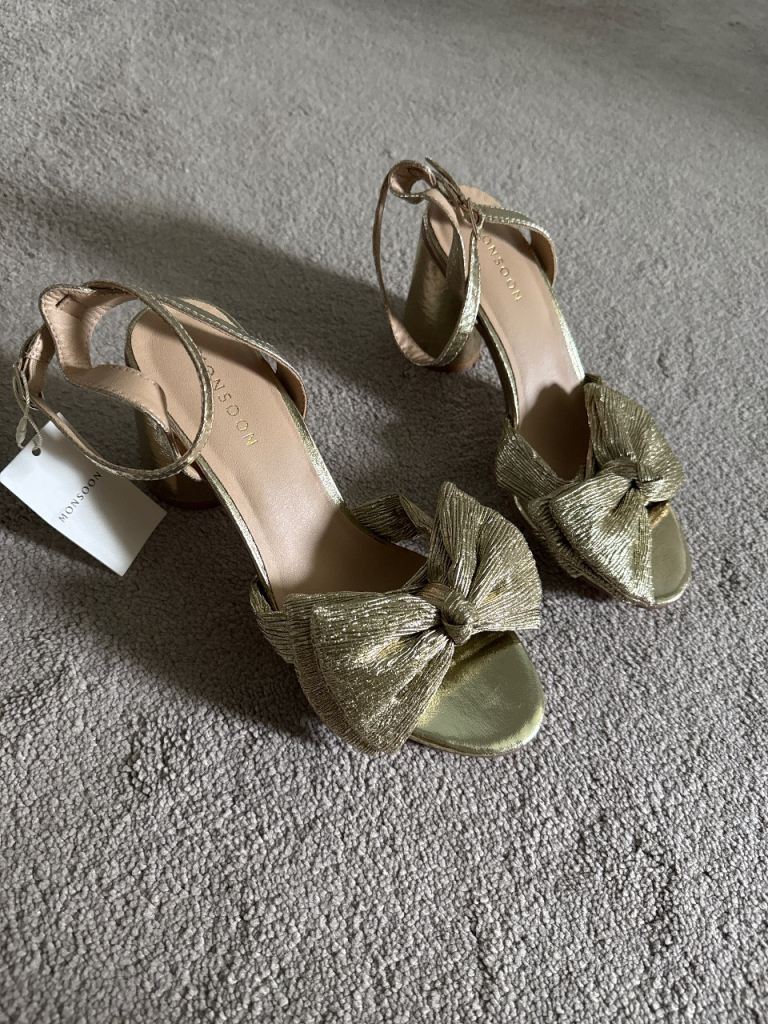 Monsoon Gold Bow Heels – Brand New with Tags