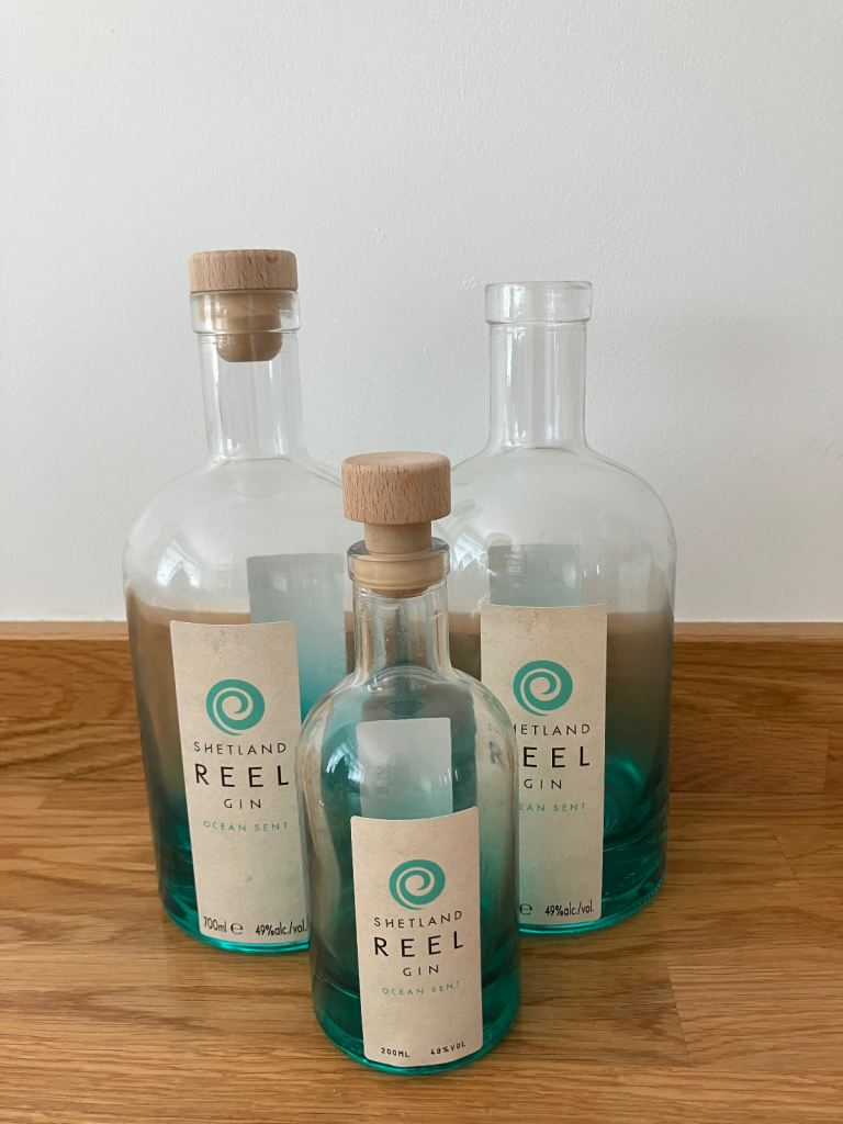 Shetland Reel gin bottles