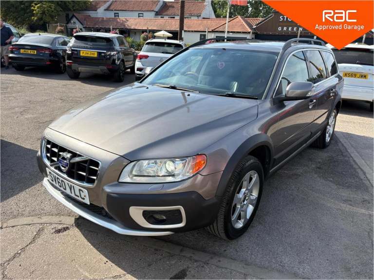 2010 Volvo XC70 2.4 D5 SE Lux Estate 5dr Diesel Geartronic AWD Euro 5 (205 ps) Estate Diesel Auto...