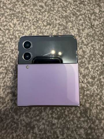 Samsung Galaxy Z Flip4 SM-F721B - 256GB - Bora Purple (Unlocked