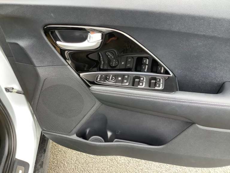 2021 Kia Niro 64kWh 3 SUV 5dr Electric Auto (201 bhp) Automatic SUV Electric Automatic