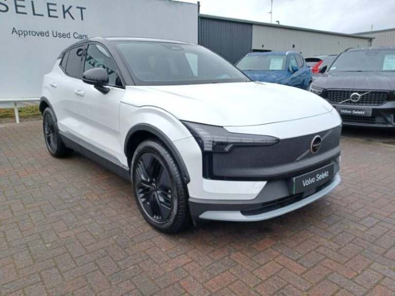 VOLVO EX30 315kW TM Perf Cross Country Ultra 69kWh 5dr Auto