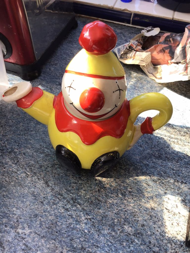 Novelty Collectible Clown teapot 