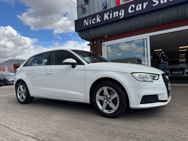 2017 Audi A3 1.0 TFSI SE 5dr ++ ULEZ / DAB / BLUETOOTH / CRUISE / 62 MPG ++ HATCHBACK Petrol Manual