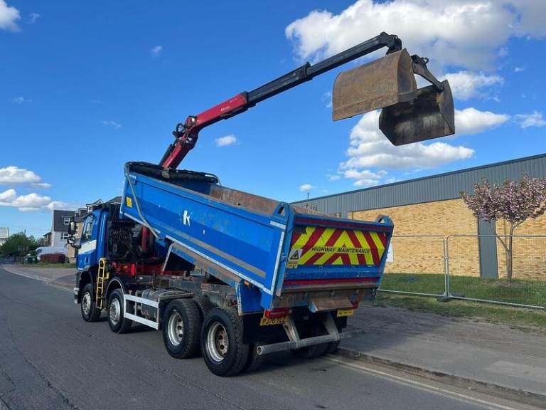 2021 DAF TRUCKS CF NA DIESEL Automatic
