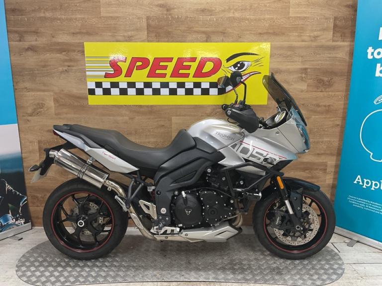 TRIUMPH TIGER SPORT 1050
