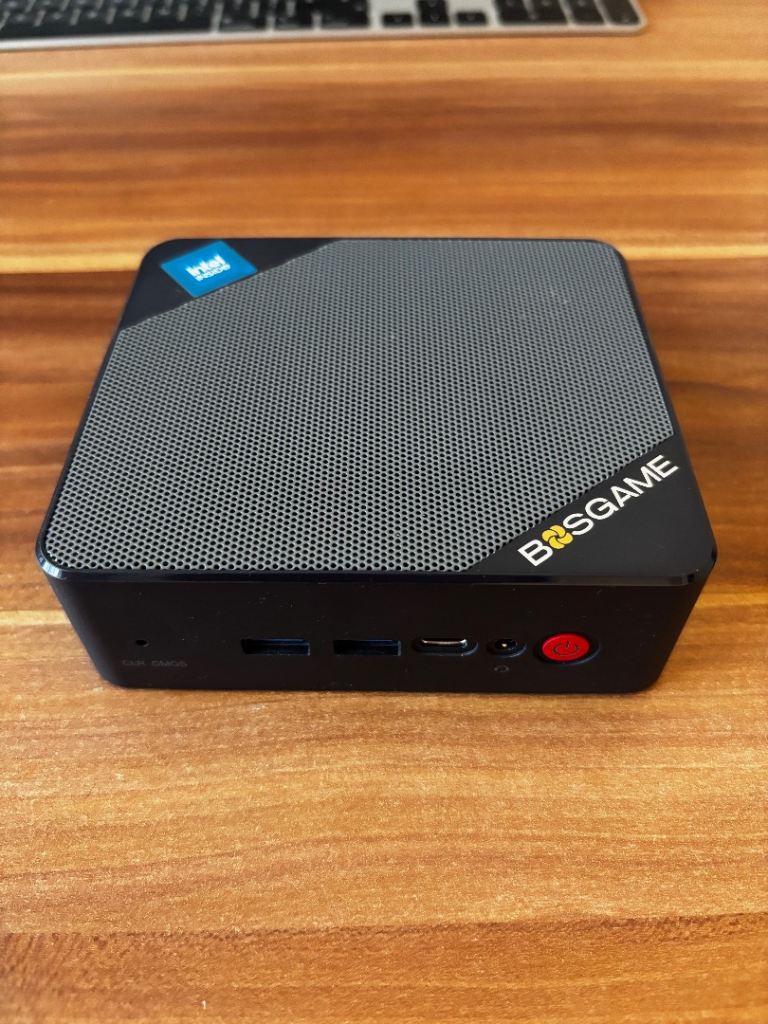 Bosgame Mini PC P2 Mini Lite Windows 11 Pro. 2 Monitors, Keyboard, Mouse