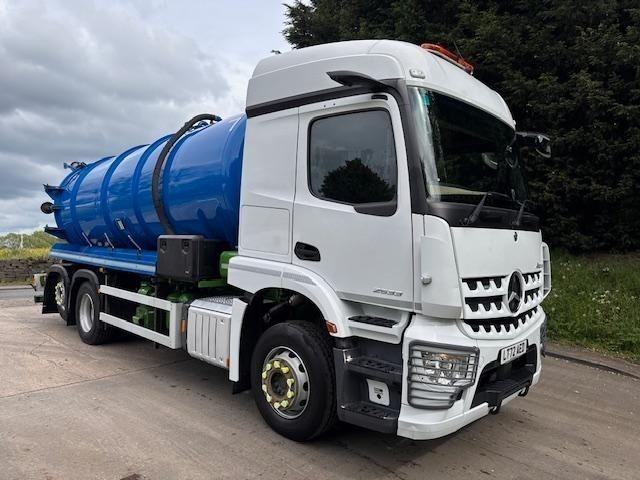 2022 72 Mercedes Arocs 2533 E6 sleeper cab 6x2 VJ engineering vac tank wash down