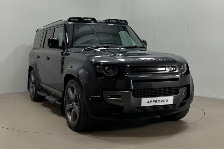 LAND ROVER DEFENDER 3.0 D350 Outbound 130 5dr Auto